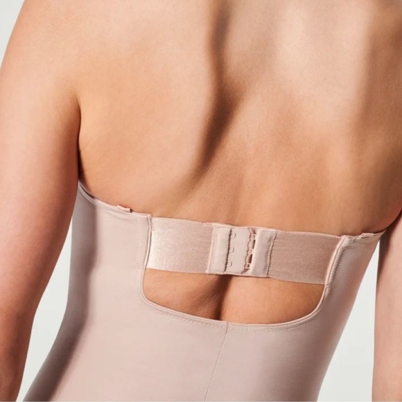 Spanx Suit Your Fancy Bodysuit Strapless Cupped Brief Convertible Tan Small - Picture 3 of 15